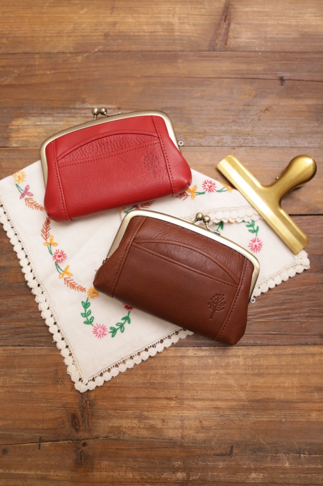 Kanmi. 皮革包包雜貨